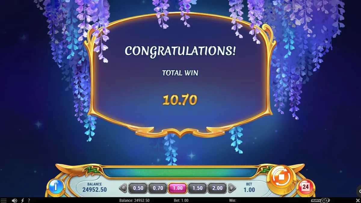 Tampilan visual slot Midnight Princess Extreme dengan tiga putri prajurit